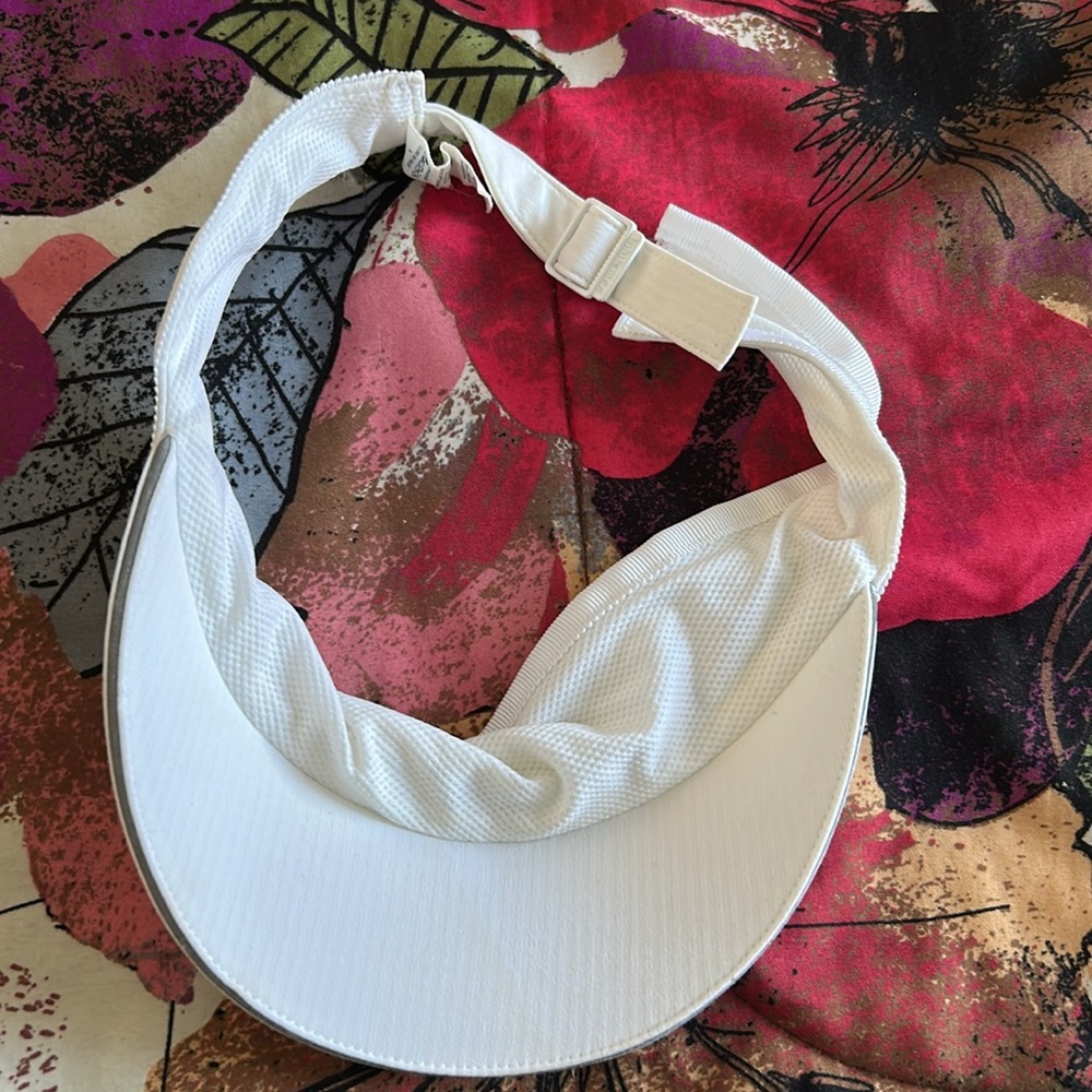 Lululemon Baseball Cap And Visor Bundle - image 3